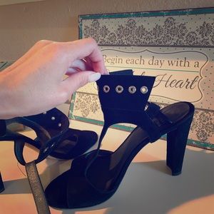 Stuart Weitzman Women's Black Suede Heels Size 8.5